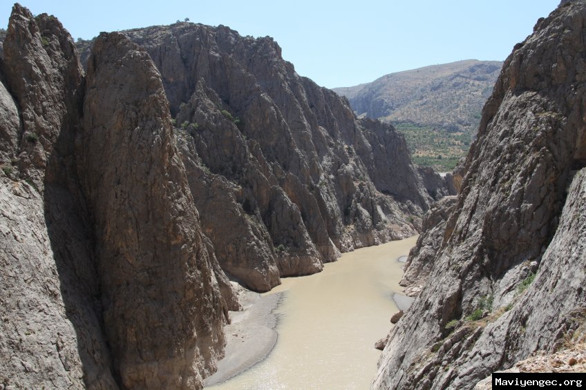 ERZİNCAN;Kemaliye, Karanlık Kanyon